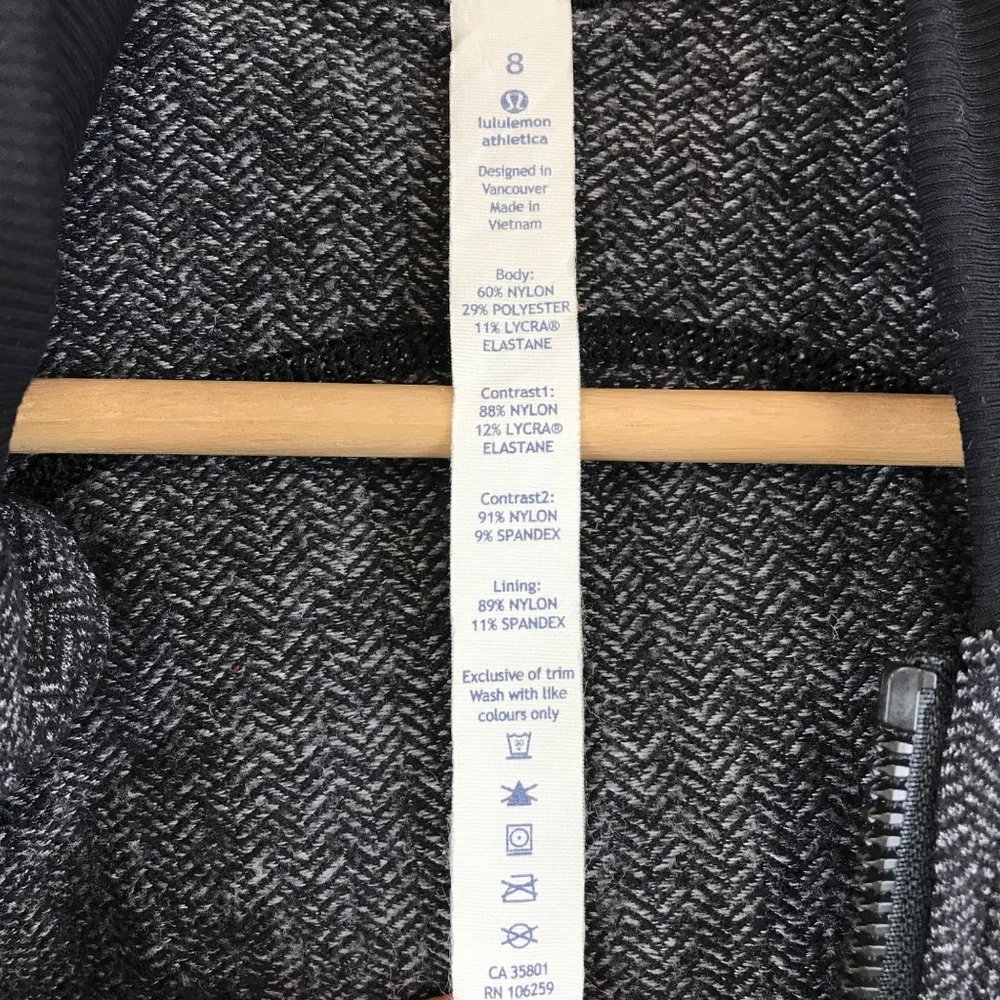 Lululemon Daily Practice Jacket full zip Hooded size 8 - Picture 10 of 12
